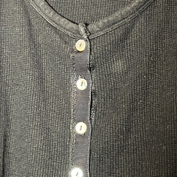 In Demand Cardigan Women’s Large 3/4 Sleeve Button up‎ Scoop Neck - Picture 3 of 7